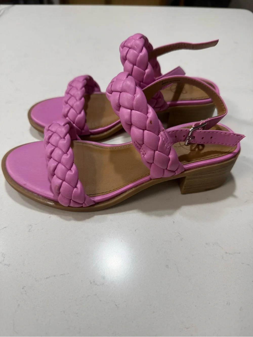 Art Class Girls Pink Braided Sandals – Size 1 🌸